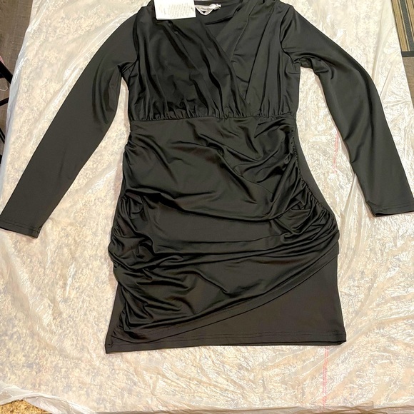 Grace Karin brand new black ruched mini dress size Large - Picture 2 of 6